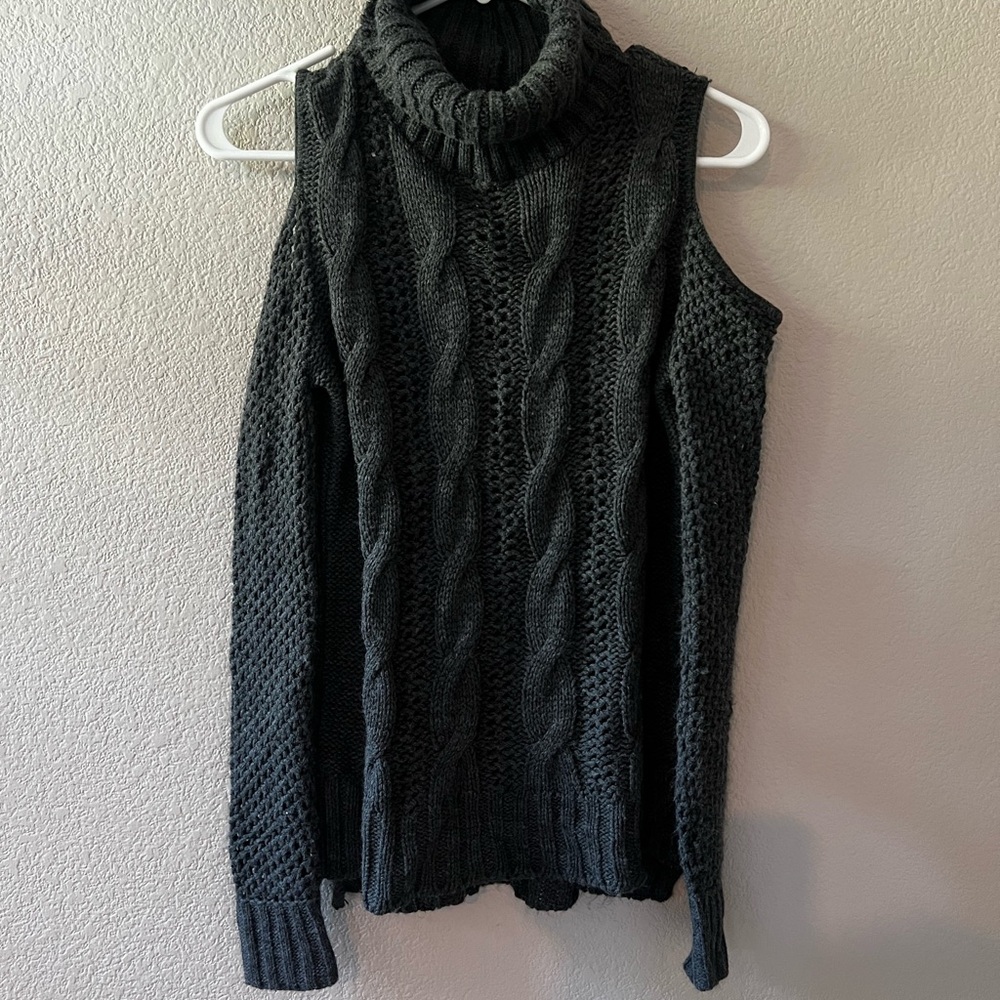 Gray Cable Knit Turtleneck Sweater